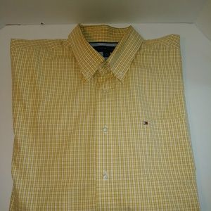 Tommy Hilfiger Button Down Men's Shirt NWOT
